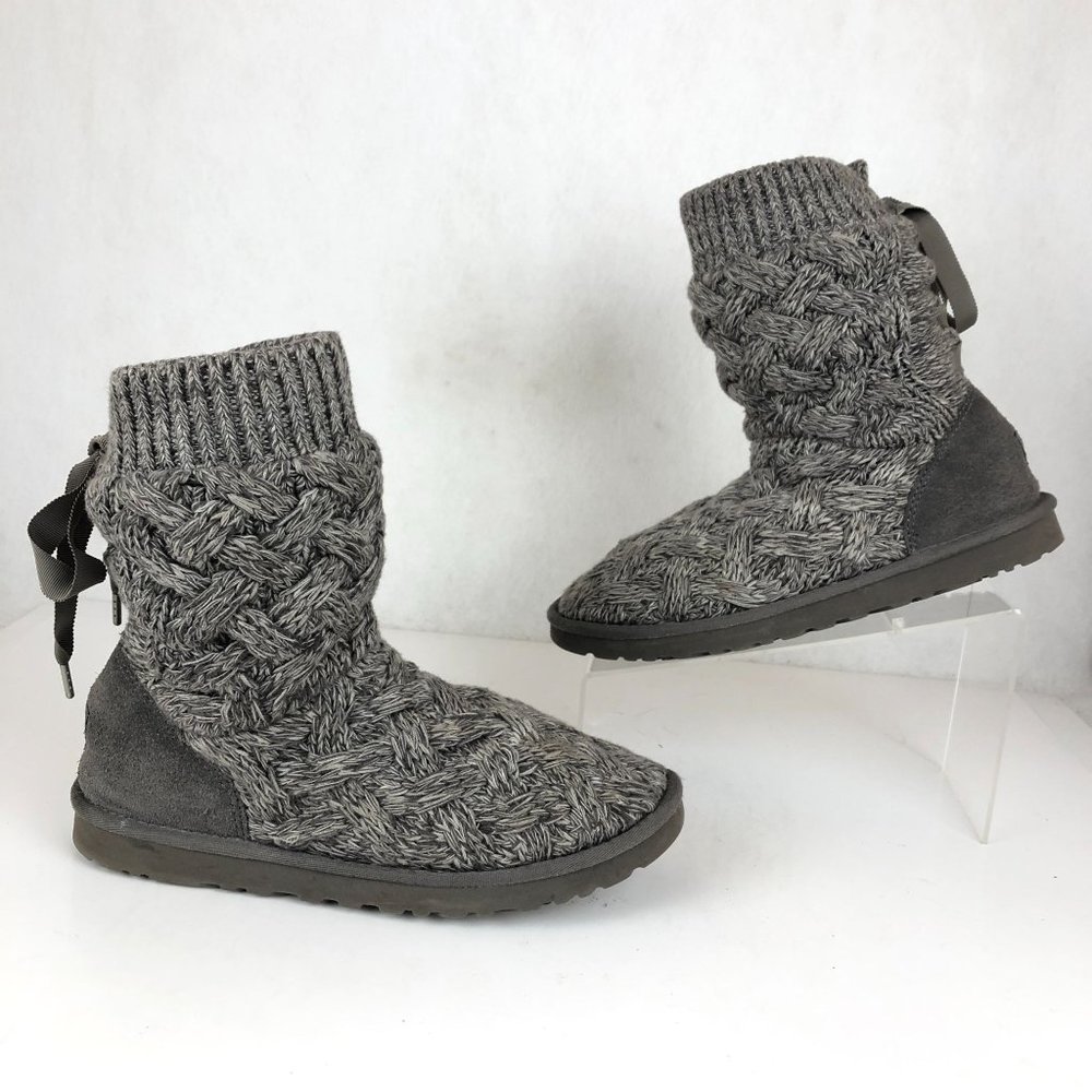 UGG Women's Size 9 Isla Grey Cable Knit Sweater Lace-Up Ankle Booties Boots - Picture 2 of 12